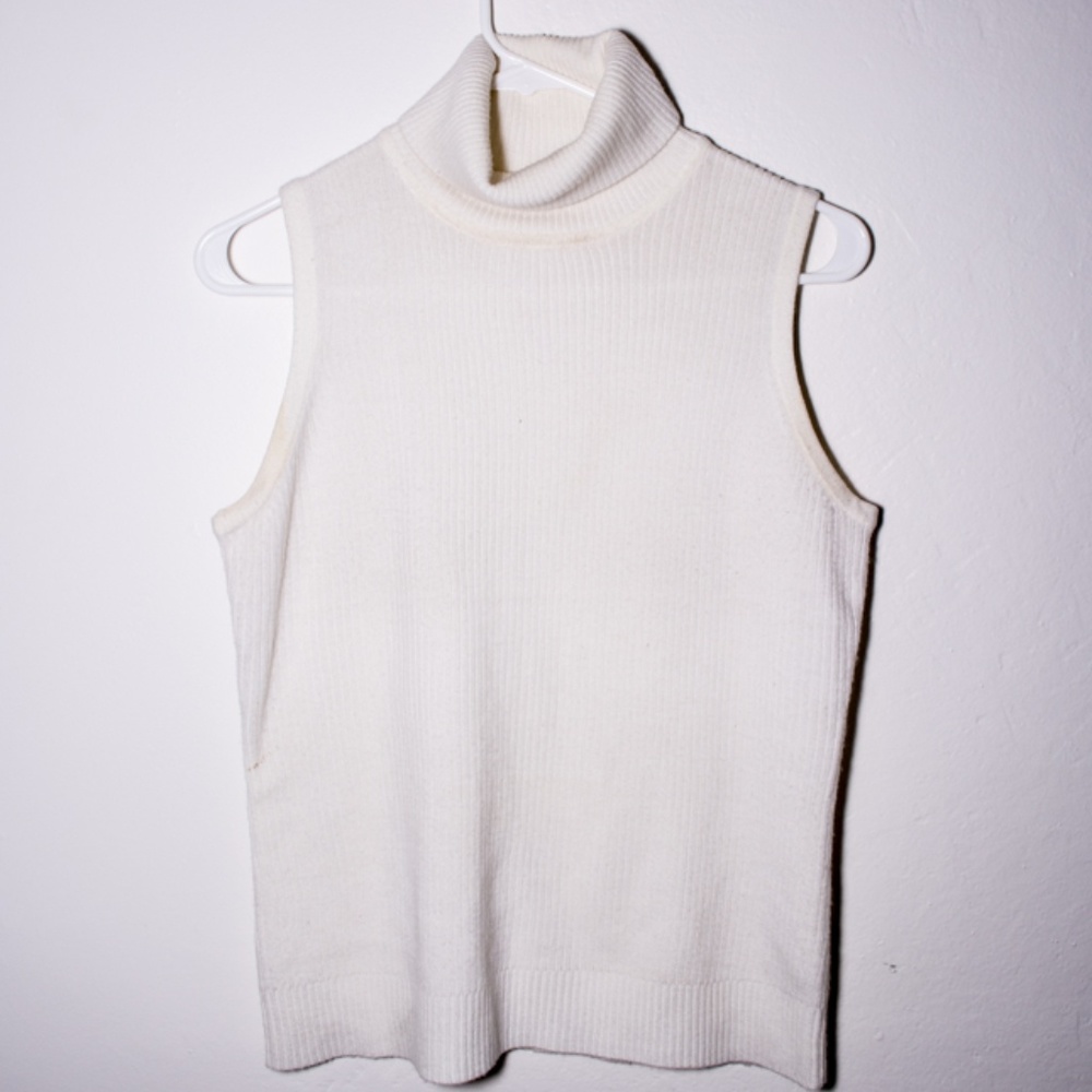 vintage ribbed sleveless turtleneck